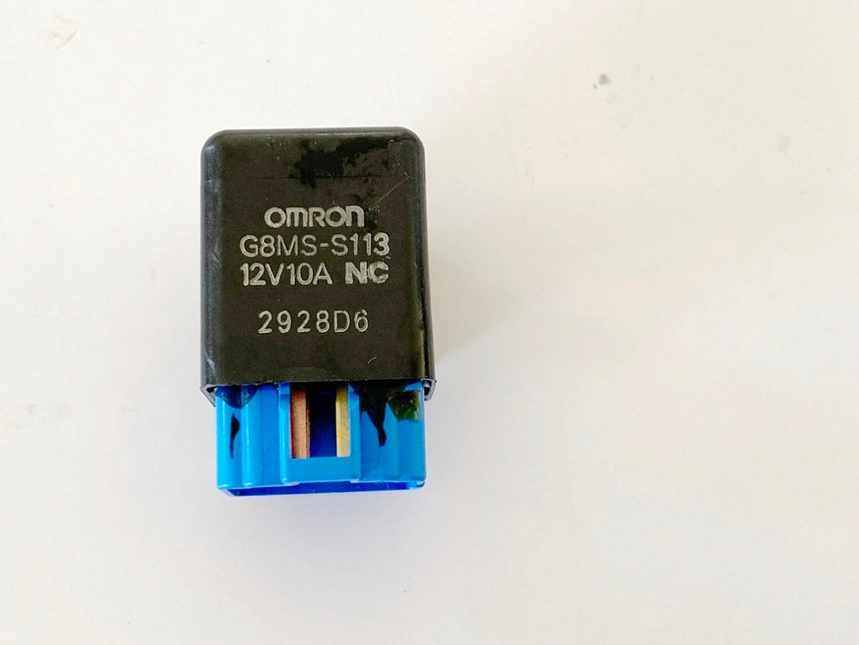 SUZUKI GSX-R 750 WVCW K8 K9 L0 600 Relé Omron G8MS-S113 para luz de faro