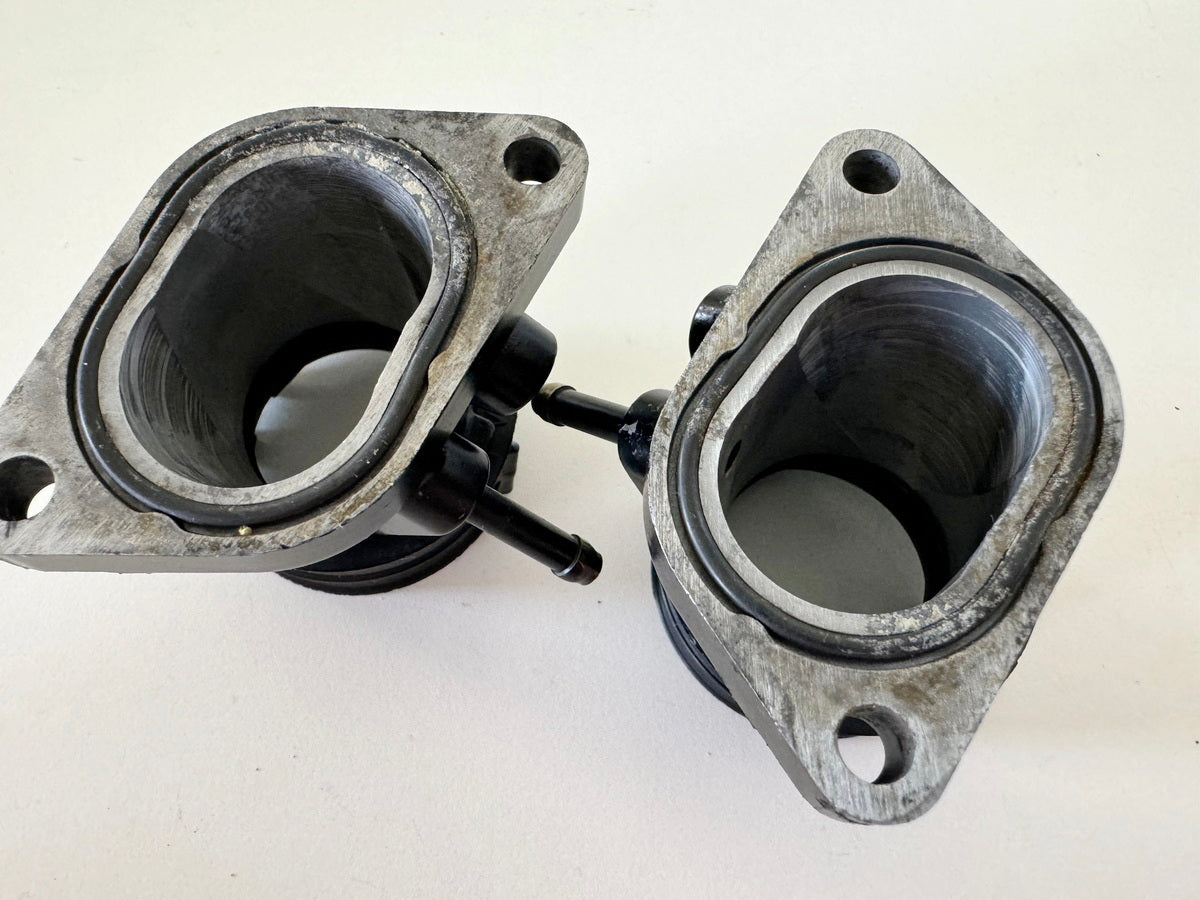 YAMAHA FZX 750 2MU (2JE) Intake Manifold Boots Trumpets Rubbers (for Engine Carburetor)