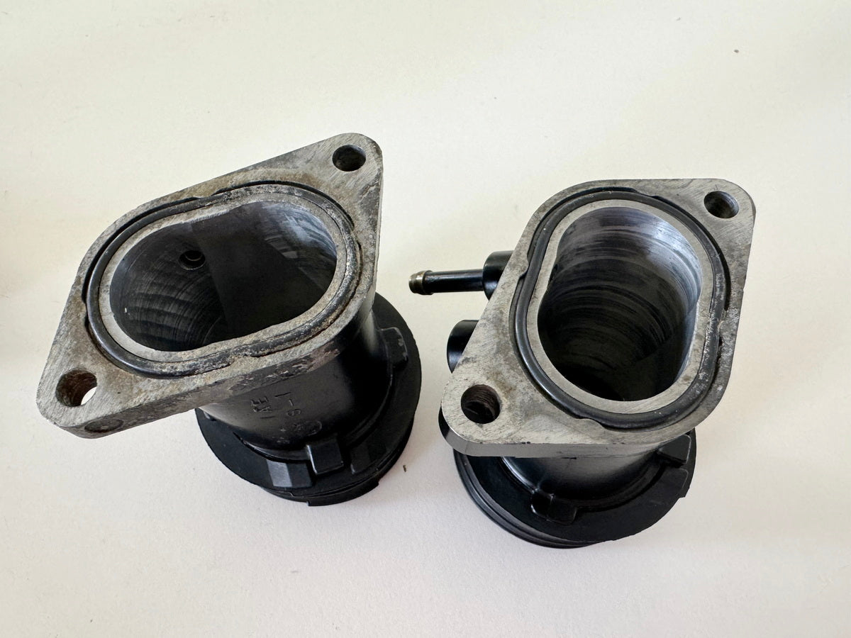 YAMAHA FZX 750 2MU (2JE) Intake Manifold Boots Trumpets Rubbers (for Engine Carburetor)