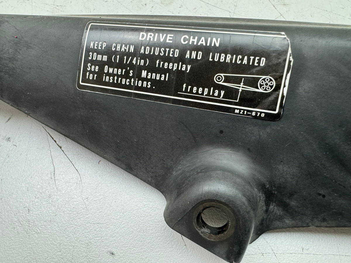 Honda CBR 900 SC28 Kettenschutz oben Abdeckung Kettenkasten Gehäuse Kette 92-95