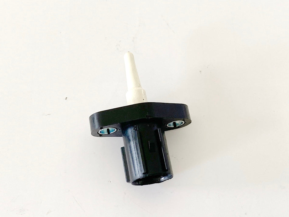 SUZUKI GSX-R 750 WVCW K8 K9 L0 600 Sensor de temperatura Airbox Temperatura del aire