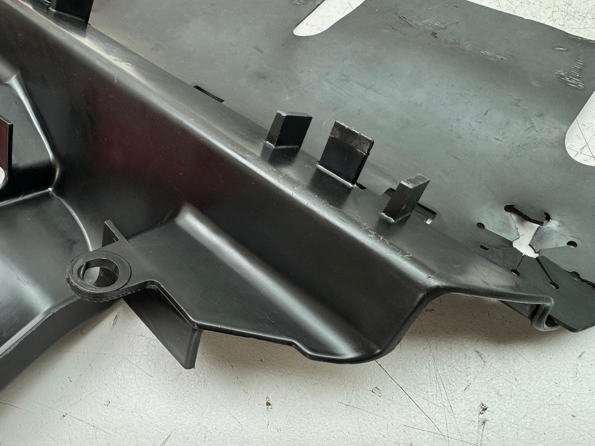 Honda CBR 900 SC28 Abdeckung Motor Cover Blende Kühler Wärmeschutz Deckel 92-95