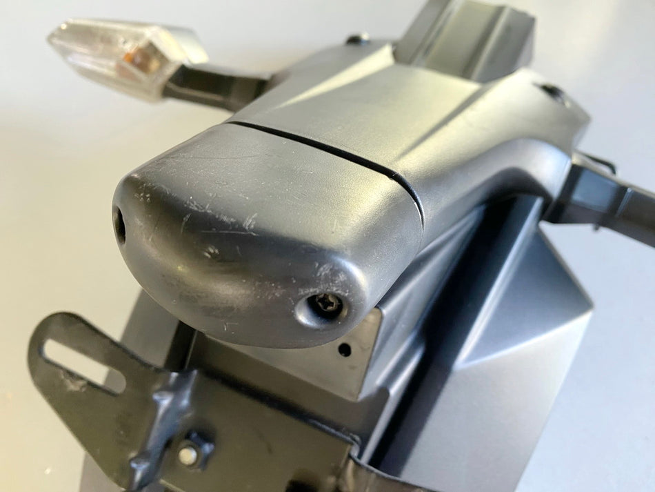 KAWASAKI ER-6 Soporte de matrícula Portamatrículas Soporte Refuerzo Intermitente
