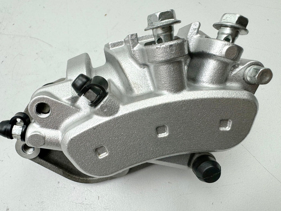 SUZUKI VLR 1800 T WVCT C 1800 R Bremssattel links vorn Bremszange Bremskolben