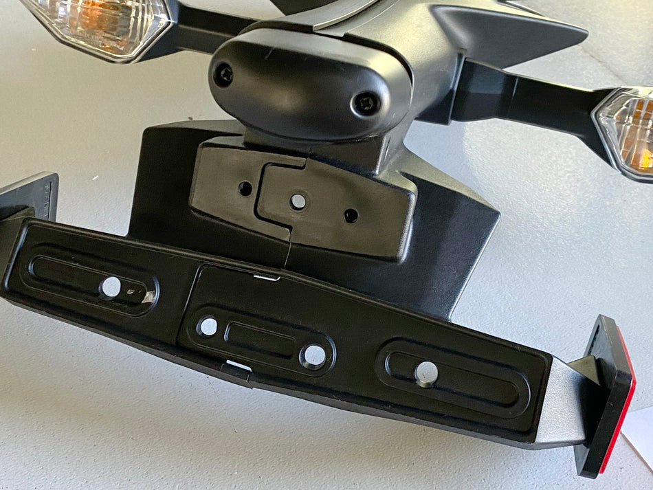 KAWASAKI Z900 Soporte de matrícula Porta matrícula Soporte de aleta Intermitente