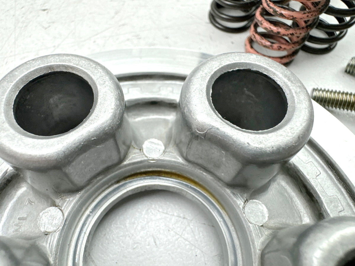 Honda CBR 900 SC28 Druckplatte Kupplung Kupplungskorb Federn für Motor 92-95