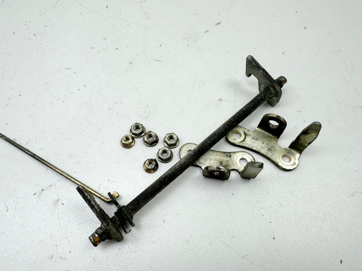 YAMAHA FZX 750 2MU (2JE) Seat Lock Latch Catch Holder