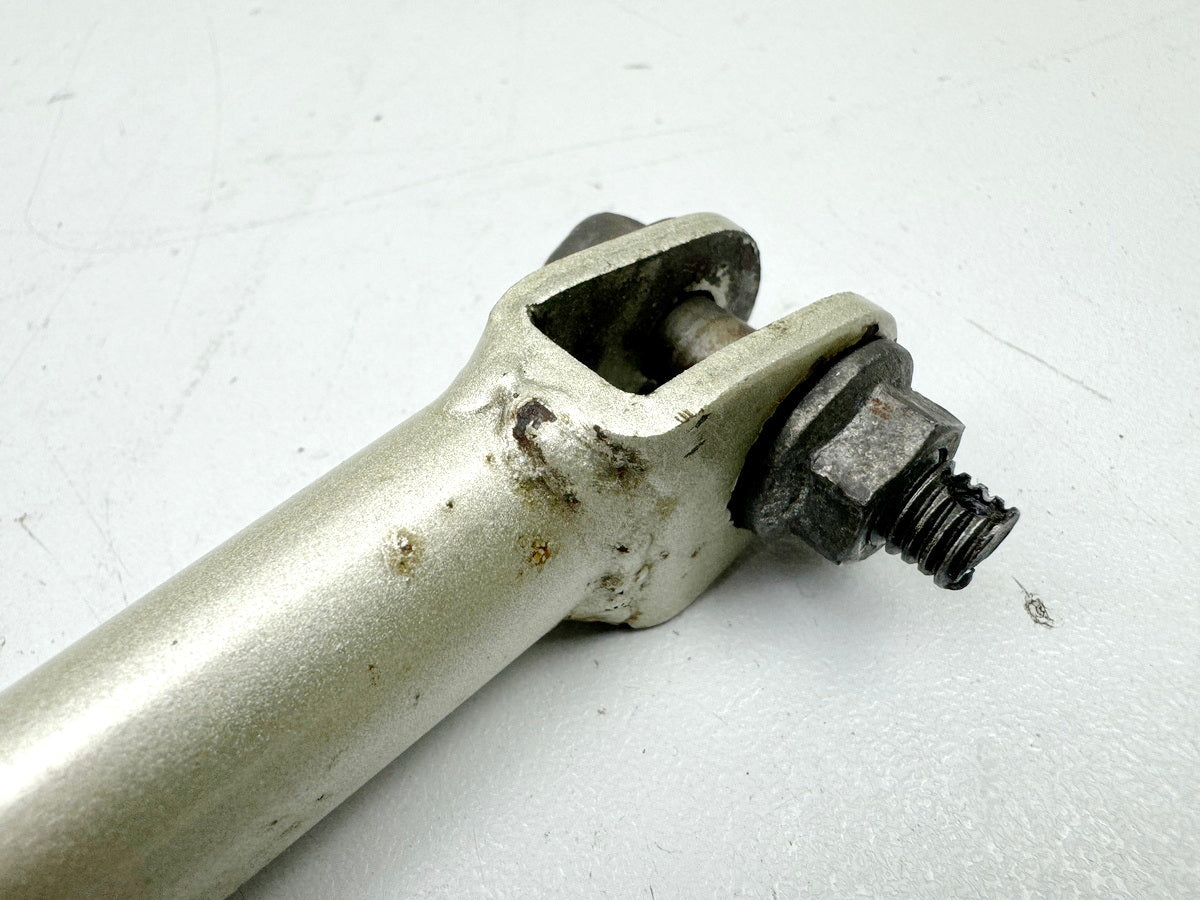 YAMAHA FZX 750 2MU (2JE) Brake Torque Arm Rear Caliper
