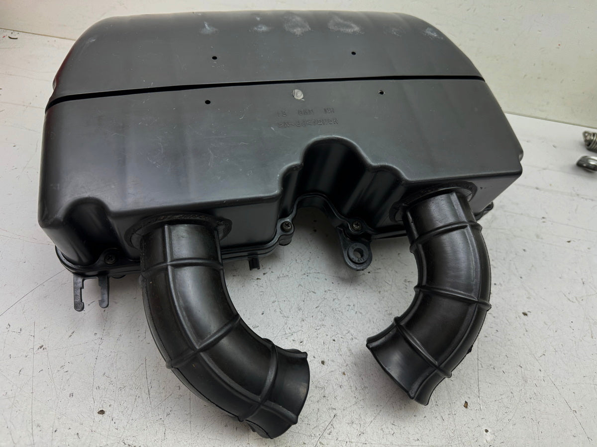 Caja de filtro de aire original Honda CBR 900 SC28 Airbox 92-95