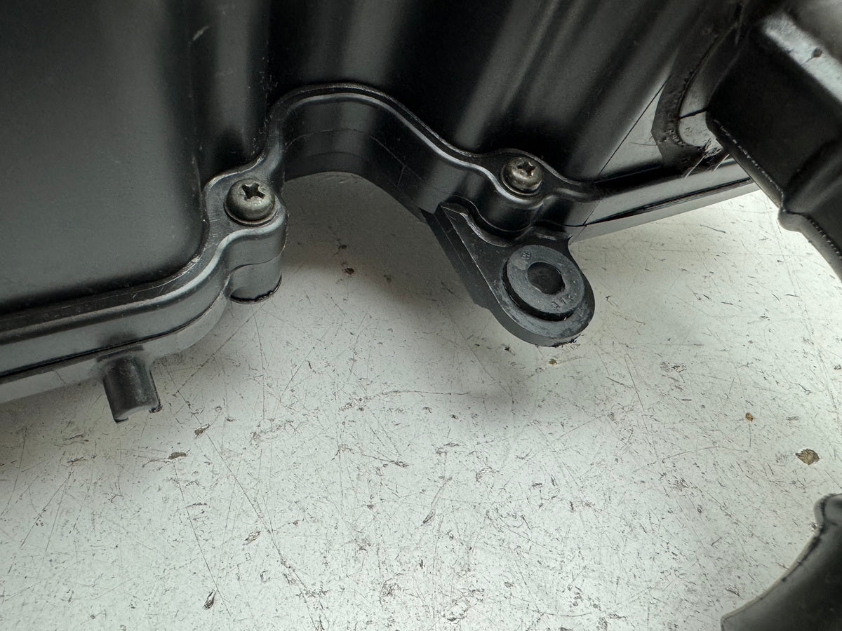 Caja de filtro de aire original Honda CBR 900 SC28 Airbox 92-95