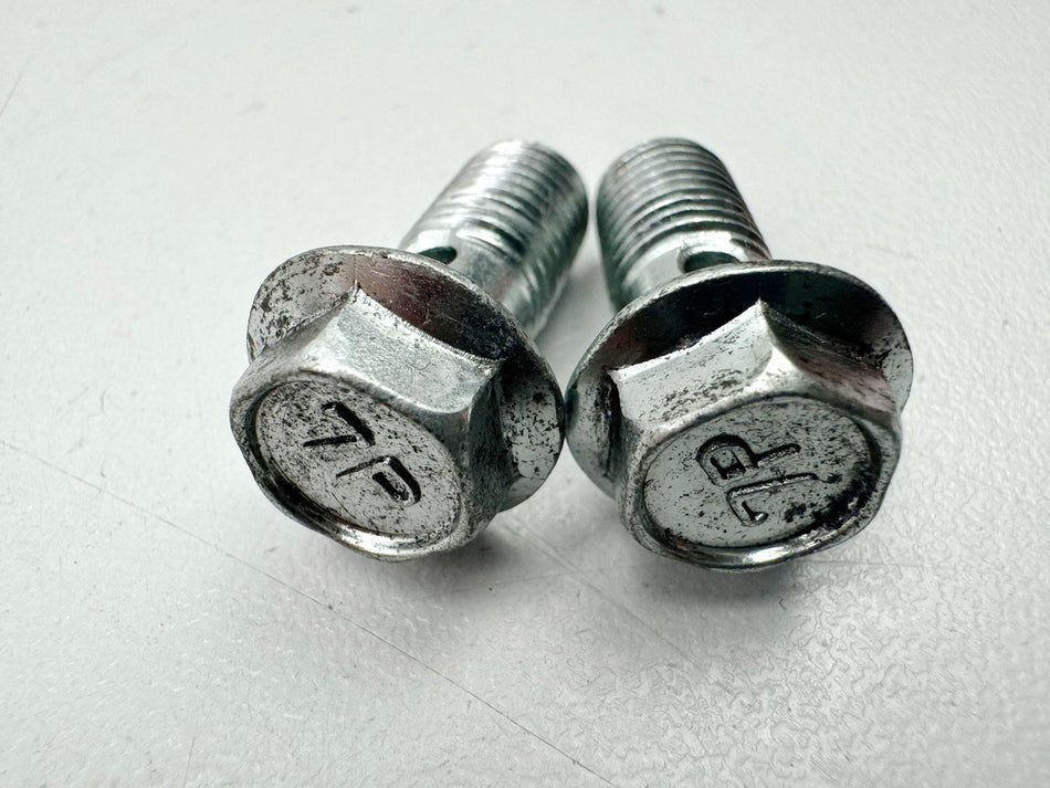 SUZUKI VLR 1800 T WVCT C1800R  Hohlschrauben 2 für Bremssattel vorn Bremsleitung