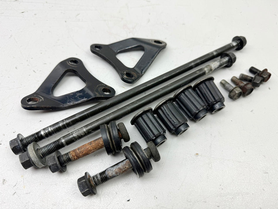YAMAHA FZX 750 2MU (2JE) Bracket Engine Screws Nuts Bolts Engine Mount