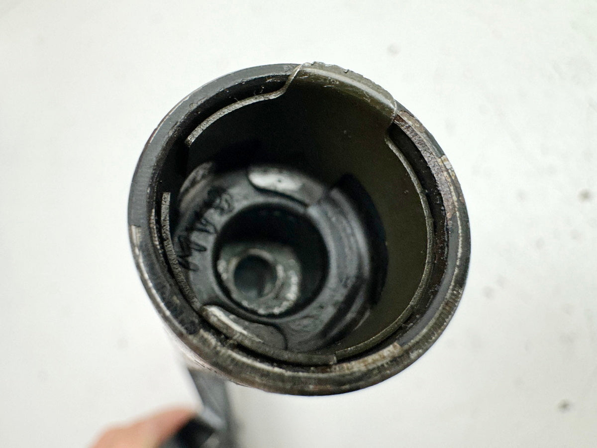 Honda CBR 900 SC28 Lenkerstummel rechts original Lenker Lenkrohr 92-95