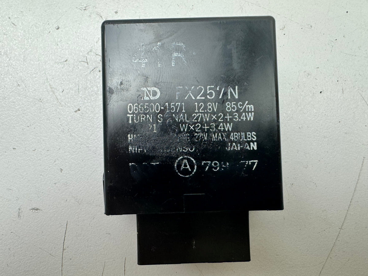 YAMAHA FZX 750 2MU (2JE) Flasher Relay original Flasher Unit Flasher Relay 41R-71