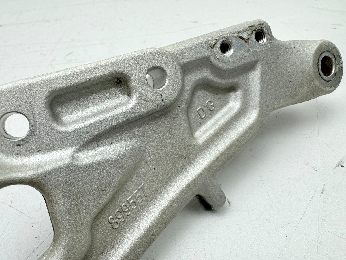 APRILIA RS 125 XA GP Replica Footrest Mount Rider Right Holder Footrest