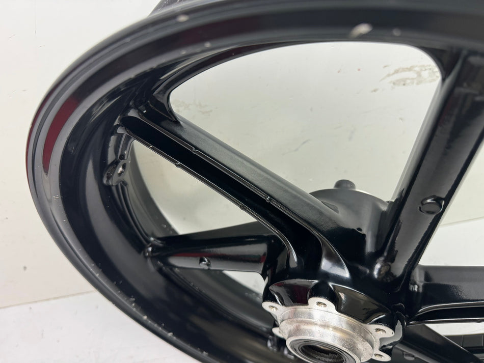 Honda CBR 900 SC28 Felge vorn Vorderrad J 16 x MT 3.50 schwarz original 92-93