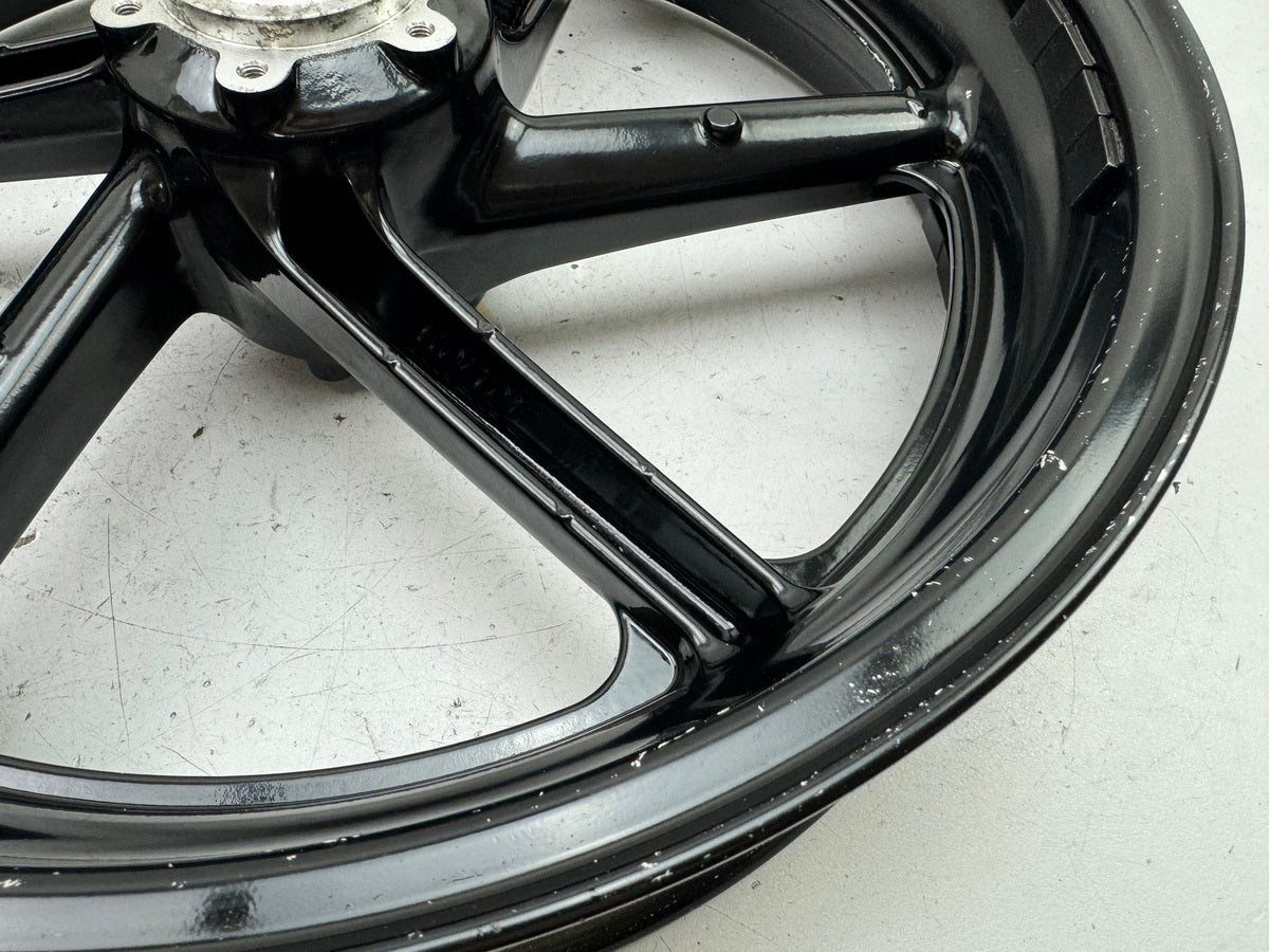 Honda CBR 900 SC28 Felge vorn Vorderrad J 16 x MT 3.50 schwarz original 92-93