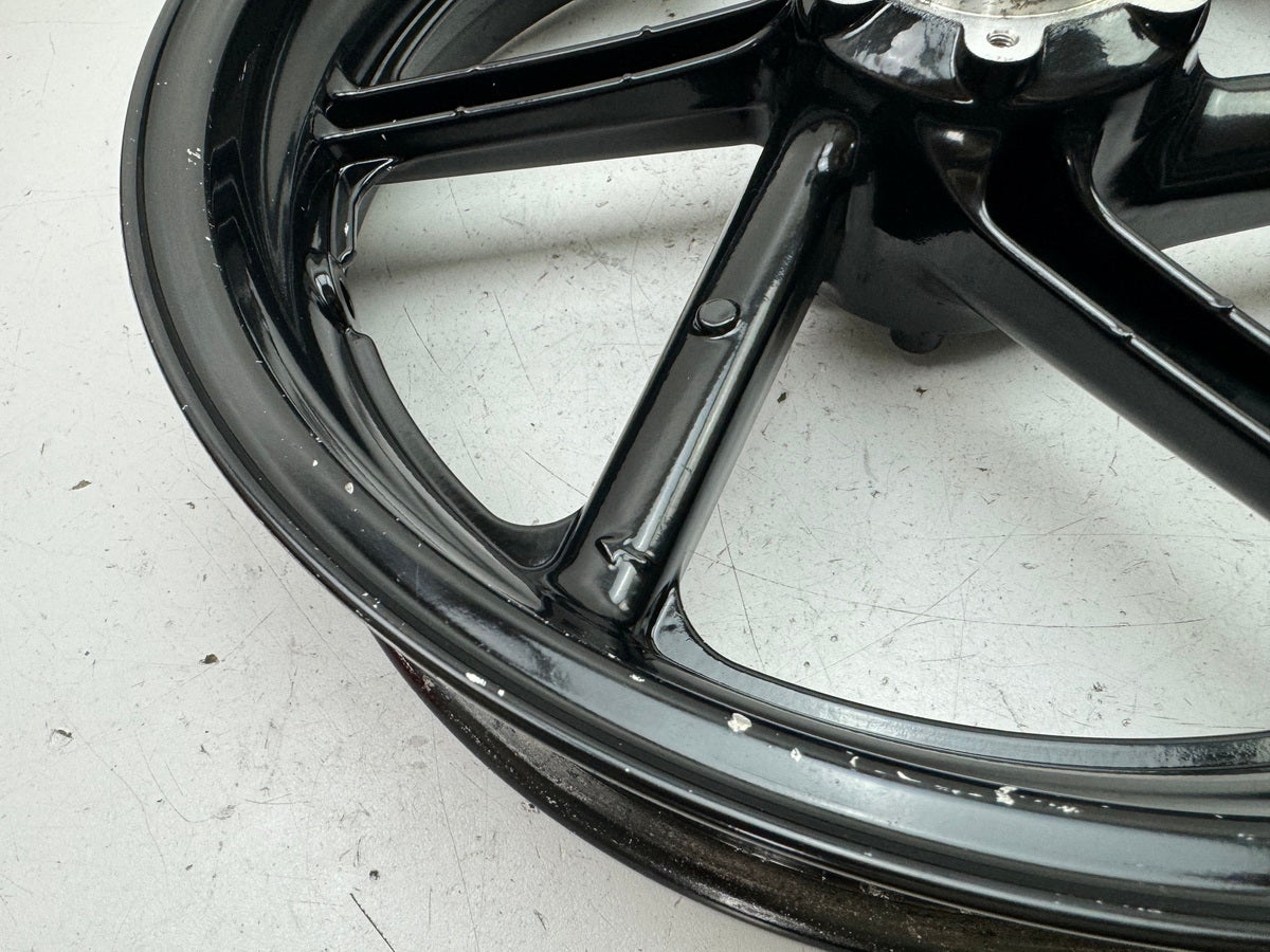 Honda CBR 900 SC28 Felge vorn Vorderrad J 16 x MT 3.50 schwarz original 92-93