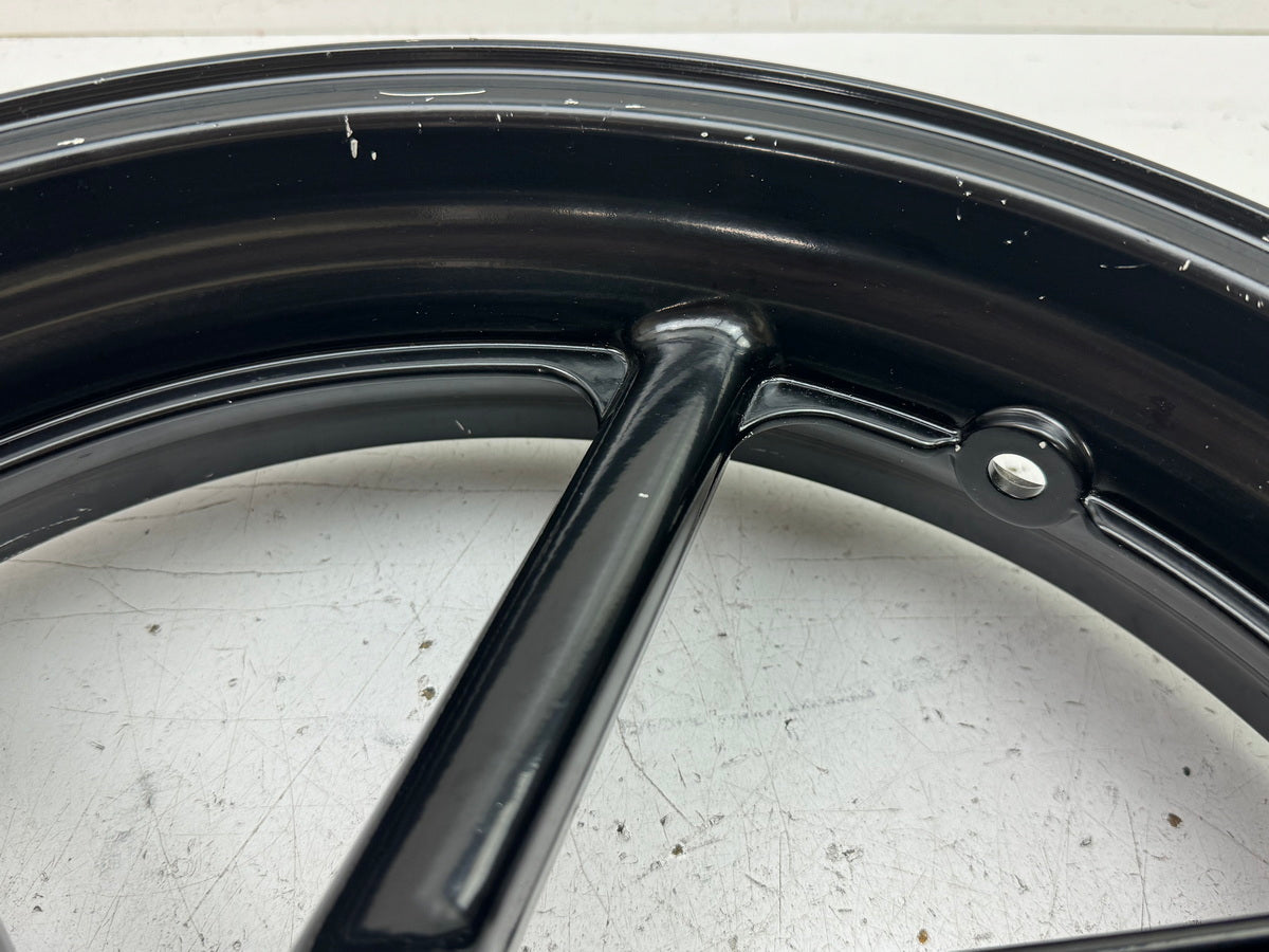 Honda CBR 900 SC28 Felge vorn Vorderrad J 16 x MT 3.50 schwarz original 92-93