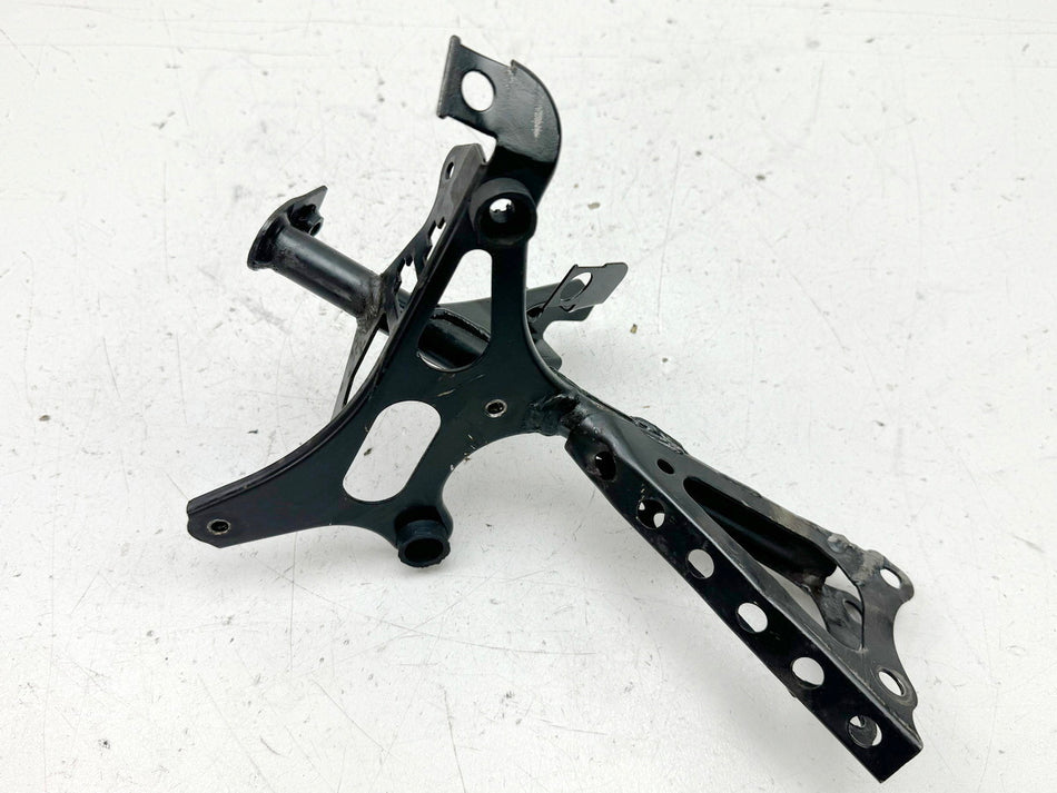 Honda CBR 900 SC28 Verkleidungshalter Stütze Tacho Tachoträger Geweih 92-93