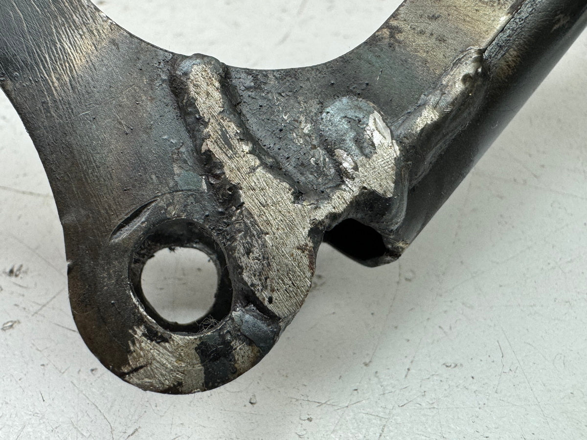 Honda CBR 900 SC28 Verkleidungshalter Stütze Tacho Tachoträger Geweih 92-93
