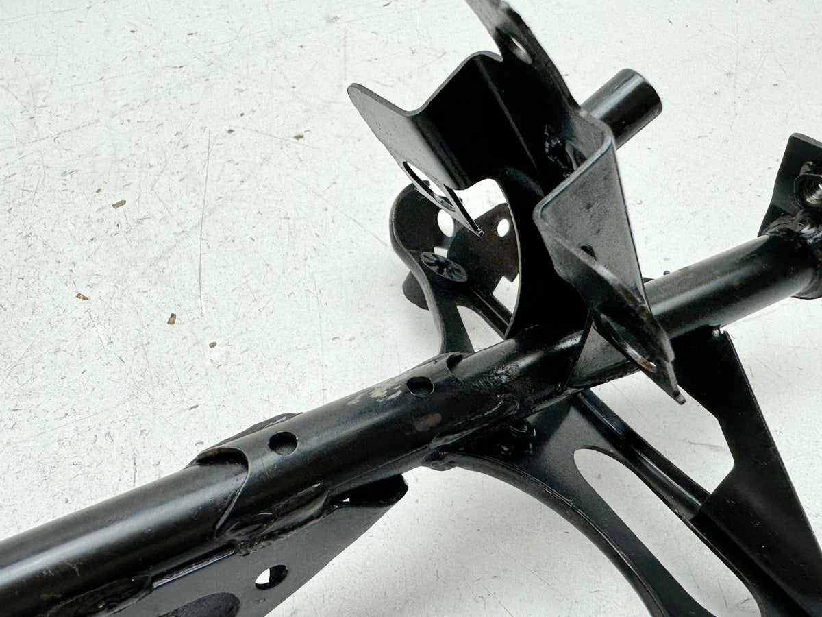 Honda CBR 900 SC28 Verkleidungshalter Stütze Tacho Tachoträger Geweih 92-93