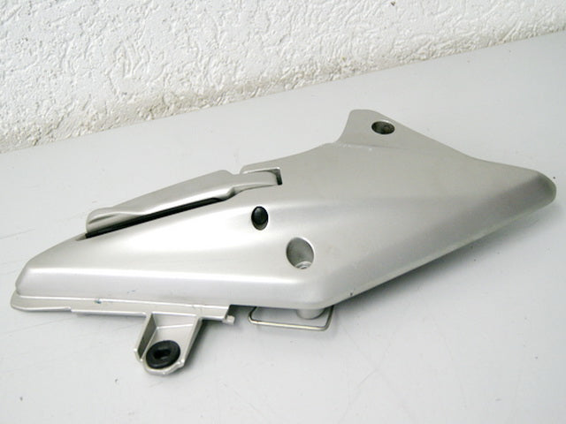 HONDA FJS 600 PF01 SILVER WING FUßRASTENANLAGE SOZIUS LINKS
