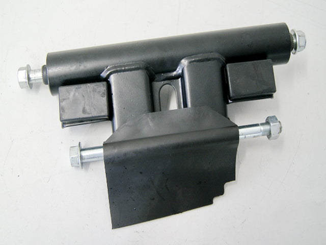 SUZUKI UH 200 G CD BURGMAN HALTERUNG HALTER MOTOR ACHSE BOLZEN
