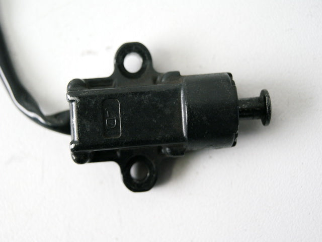 SUZUKI UH 200 G CD BURGMAN SCHALTER HELMFACH