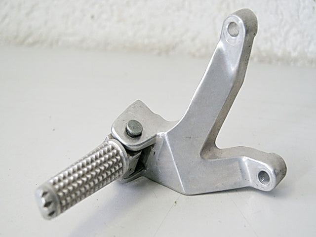YAMAHA YZF 750 R 4HD FUßRASTENANLAGE SOZIUS LINKS