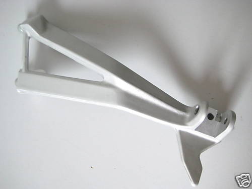 DUCATI 848 FUßRASTENTRÄGER SOZIUS RECHTS 08-09