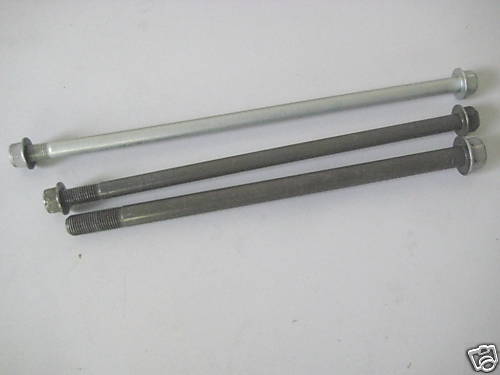 YAMAHA FZ-6 RJ07/ RJ14 STECKACHSE ACHSE MOTOR 04-08