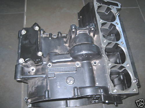 KAWASAKI GPZ 1100 ZXT10E MOTORGEHÄUSE MOTOR 94-97