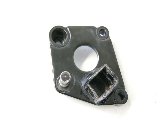 SUZUKI VL 125 WVA4 INTRUDER FUßRASTENTRÄGER FAHRER LINKS FOOTREST