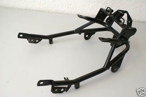 SUZUKI GSXF 750 GR78A TRÄGER HALTERUNG HECK HECKRAHMEN