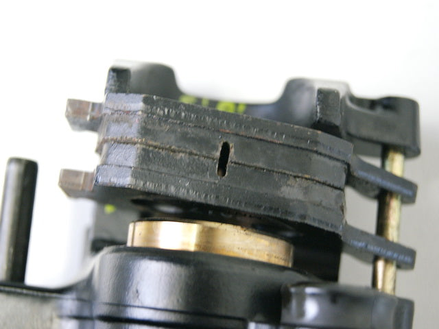TRIUMPH DAYTONA 600 806LW REAR BRAKE CALIPER