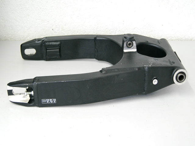 TRIUMPH DAYTONA 600 806LW SWINGARM