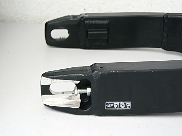 TRIUMPH DAYTONA 600 806LW SWINGARM