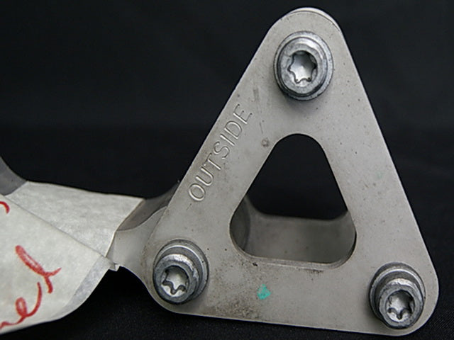 TRIUMPH DAYTONA 600 806LW FEDERBEIN UMLENKUNG UMLENKHEBEL