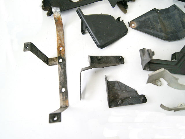 HONDA FES 125 JF05 PANTHEON HALTERUNGEN TRÄGER HALTER