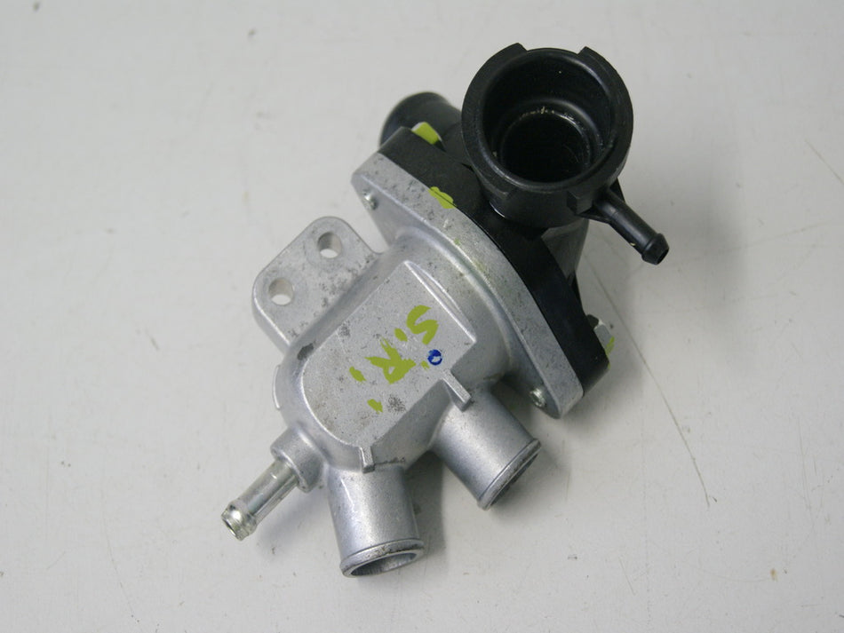 SUZUKI GSX 650 F WVCJ ABS THERMOSTAT EINFÜLLSTUTZEN