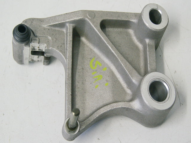 HONDA NT 650 V3 RC47 DEAUVILLE ANKERPLATTE BREMSSATTEL