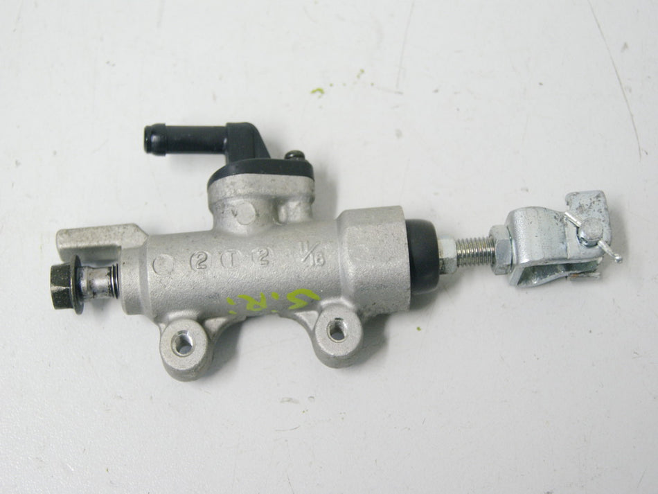 HONDA NT 650 V3 RC47 DEAUVILLE BREMSZYLINDER HINTEN BREMSPUMPE