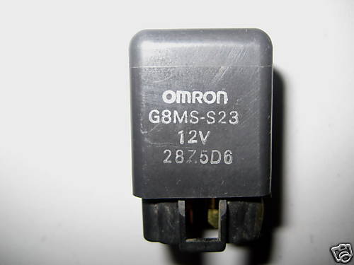 SUZUKI GSX-R 600/ 750 SRAD RELÉ OMRON FARO 96-