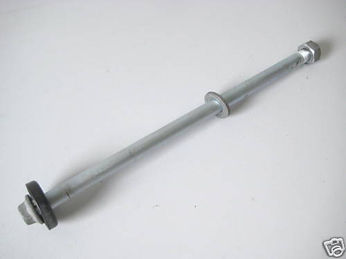 HONDA CB 250 N SCHWINGACHSE ACHSE SCHWINGE79-86