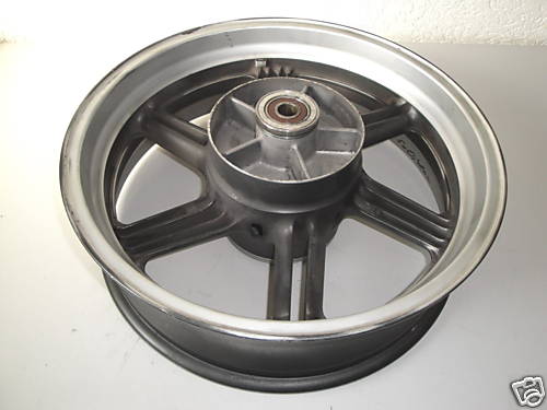 HONDA CBF 600 PC38 LLANTA RUEDA TRASERA 04-07
