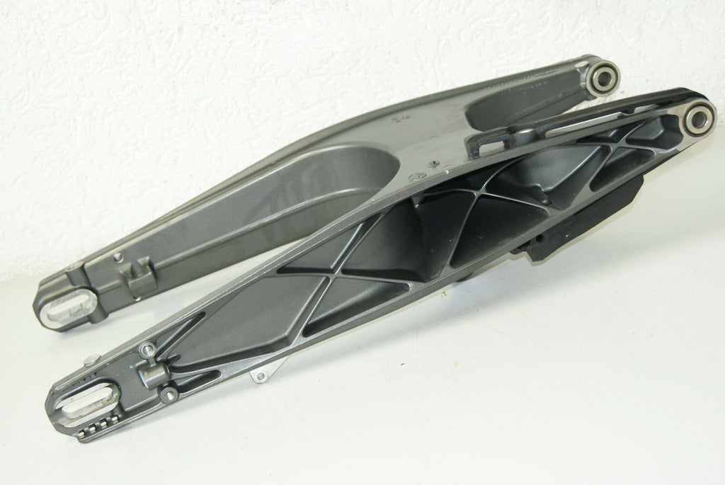 KTM 125 DUKE SCHWINGE SWINGARM