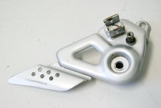 HONDA CBF 125 JC40 SOPORTE ESTRIBERA CONDUCTOR IZQUIERDO