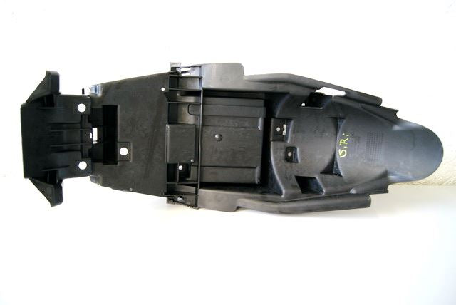 HONDA CBF 125 JC40 FENDER WHEEL ARCH BATTERY BOX