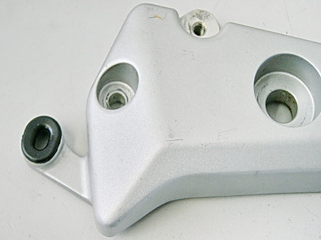 HONDA CBF 500 PC39 GRUNDPLATTE FUßRASTENTRÄGER LINKS